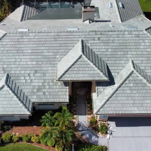 An asphalt shingle roof.