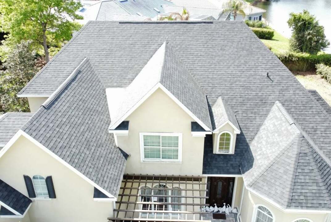 Asphalt shingle roof